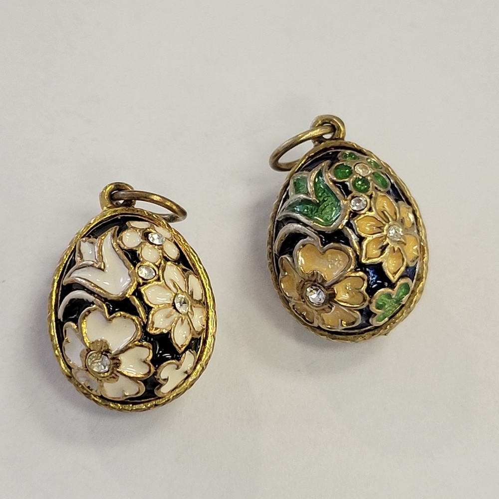 Two Floral Enamel Egg Charm Pendants - Picture 5 of 11
